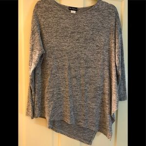 Blu Topaz ladies M 3/4 length sleeve top
